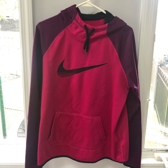 Nike Therma-Fit Hoodie - Picture 1 of 6